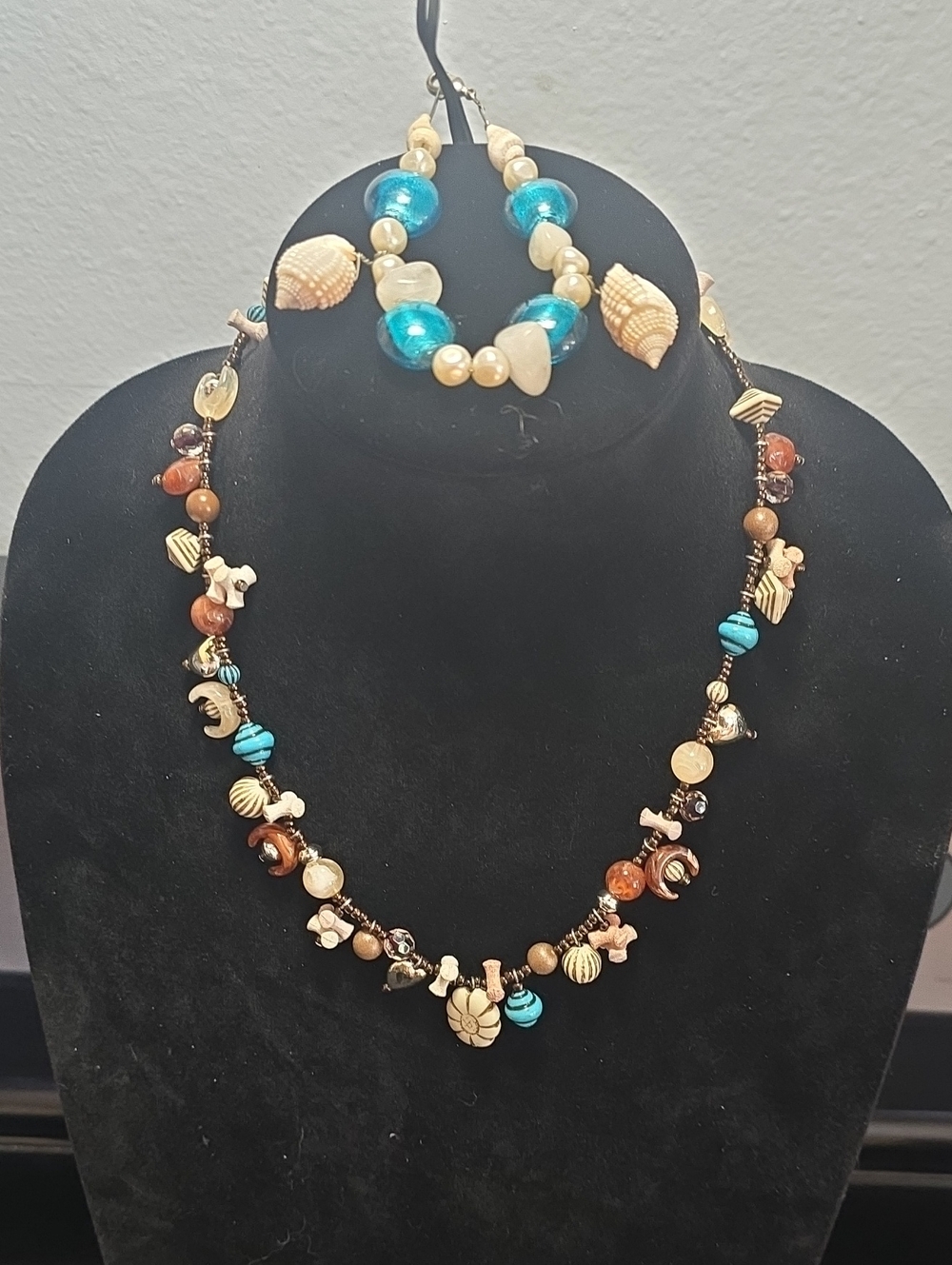 Vintage Beaded Shell Charm Necklace and Bracelet Set - Turquoise & Cream 10"
